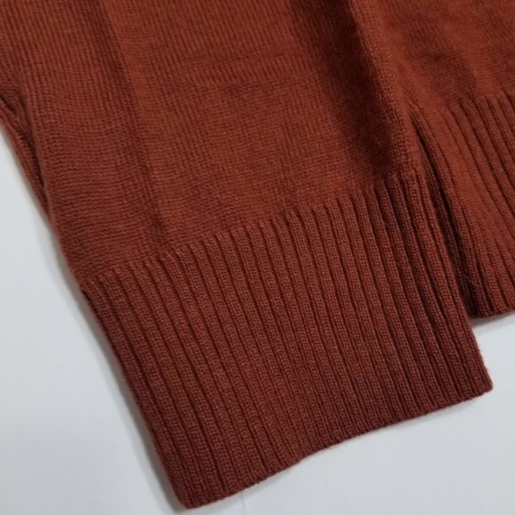 Banana Republic Extra Fine Merino Pullover Sweater - Picture 4 of 8